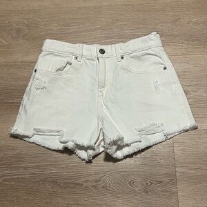 NWT Zara Girls Mid Rise White Denim Shorts Distressed, Raw Hem Girls 13-14 Years